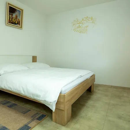 Silva Guest house 3*